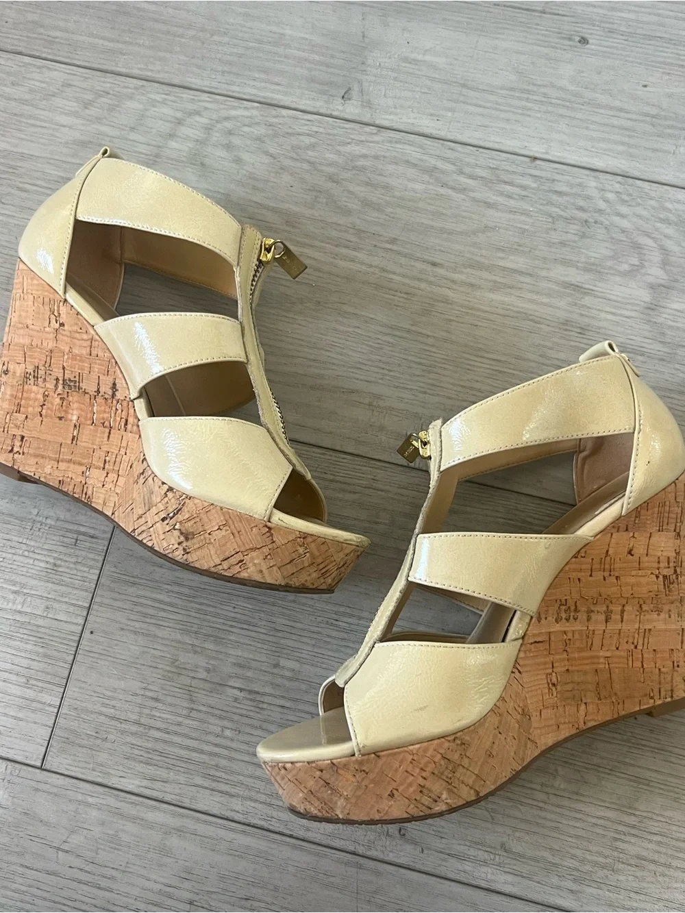 Michael Kors Genuine Leather Cream Cork Wedge Peeptoe Sandals 7